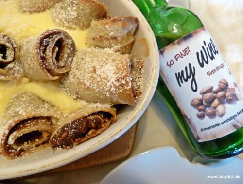 Crespelle und Rotwein